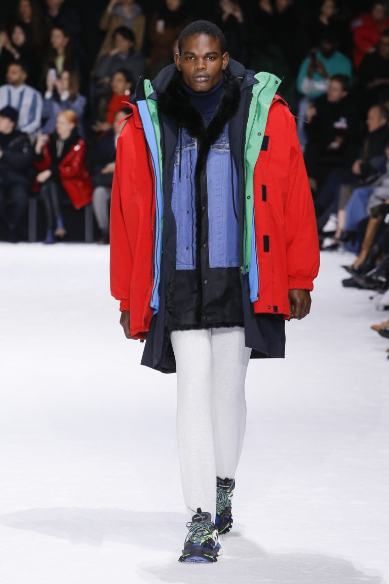 Pfw Balenciaga Or The Homeless Zip Code 75007 Sophisticated Look